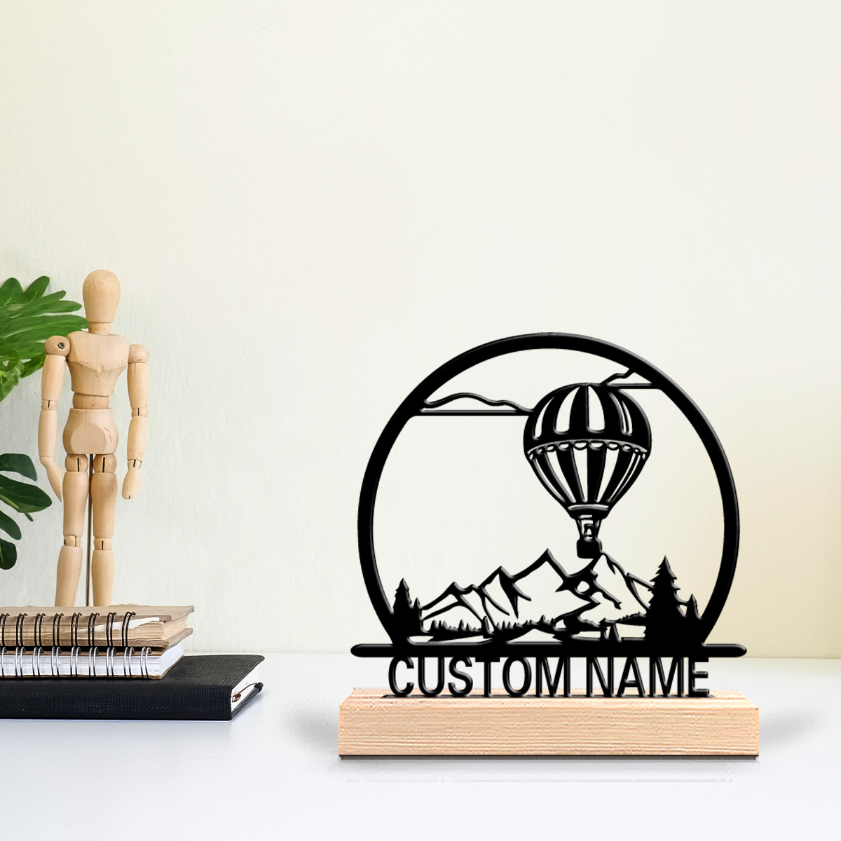 Home Decor Product - 1個入り 熱気球 カスタムネーム入りブリキ像 金属製オーナメント アートクラフト 木製台座付き