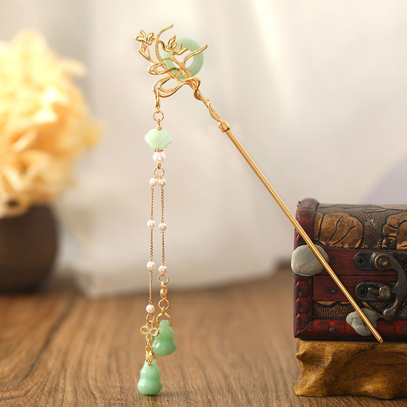 中国風のガラスヘアピン女性のためのエレガントな同心バックルタ - Home Decor Glass のレビューと価格